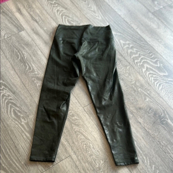 Olive Green Leggings - Picture 7 of 8